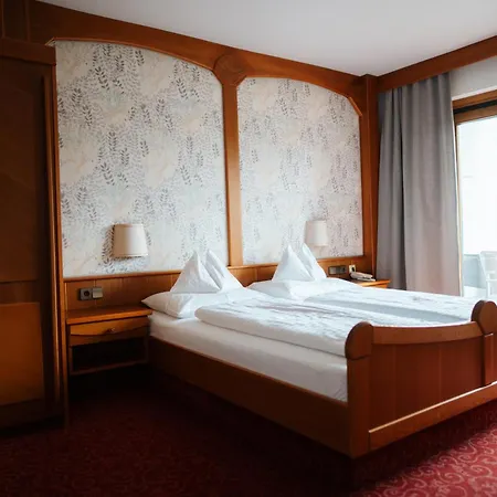 Seehotel Ressmann Drobollach am Faaker See Exterior photo